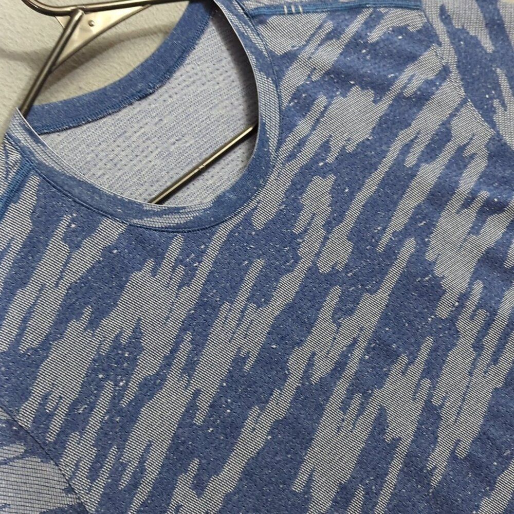 Lululemon Shirt Men's M Blue Metal Vent Breathe Long Sleeve Athletic Activewear